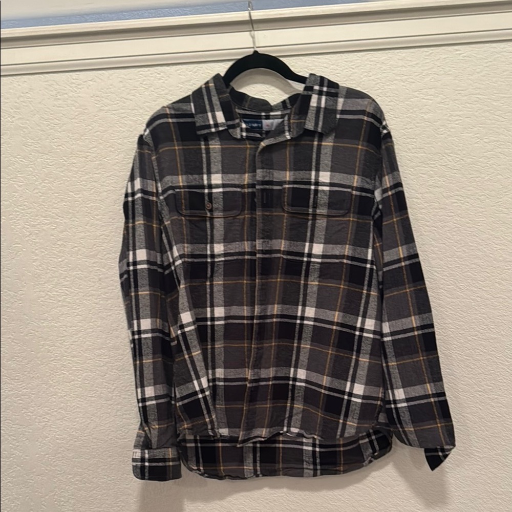 Old Navy Black and White Plaid Shirt